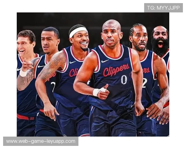 球迷热议快船表现不佳，泰伦卢下课呼声渐高，泰伦卢快船图片